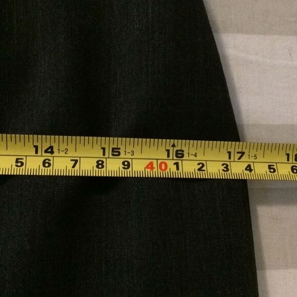 Lafayette 148 Dark Gray Virgin Wool Pencil Skirt Size 2P Academia Minimalist - Picture 6 of 12